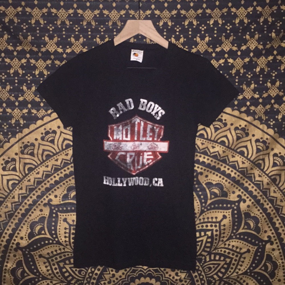 Motley Crue final tour tee